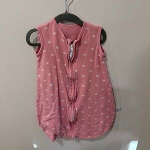 100% cotton light weight pink heart sleep sack- 0-6months